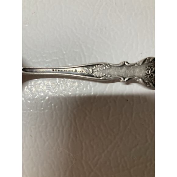 Rogers Bros Berkshire PICKLE Relish Forks And Spoon Antique - Picture 5 of 8